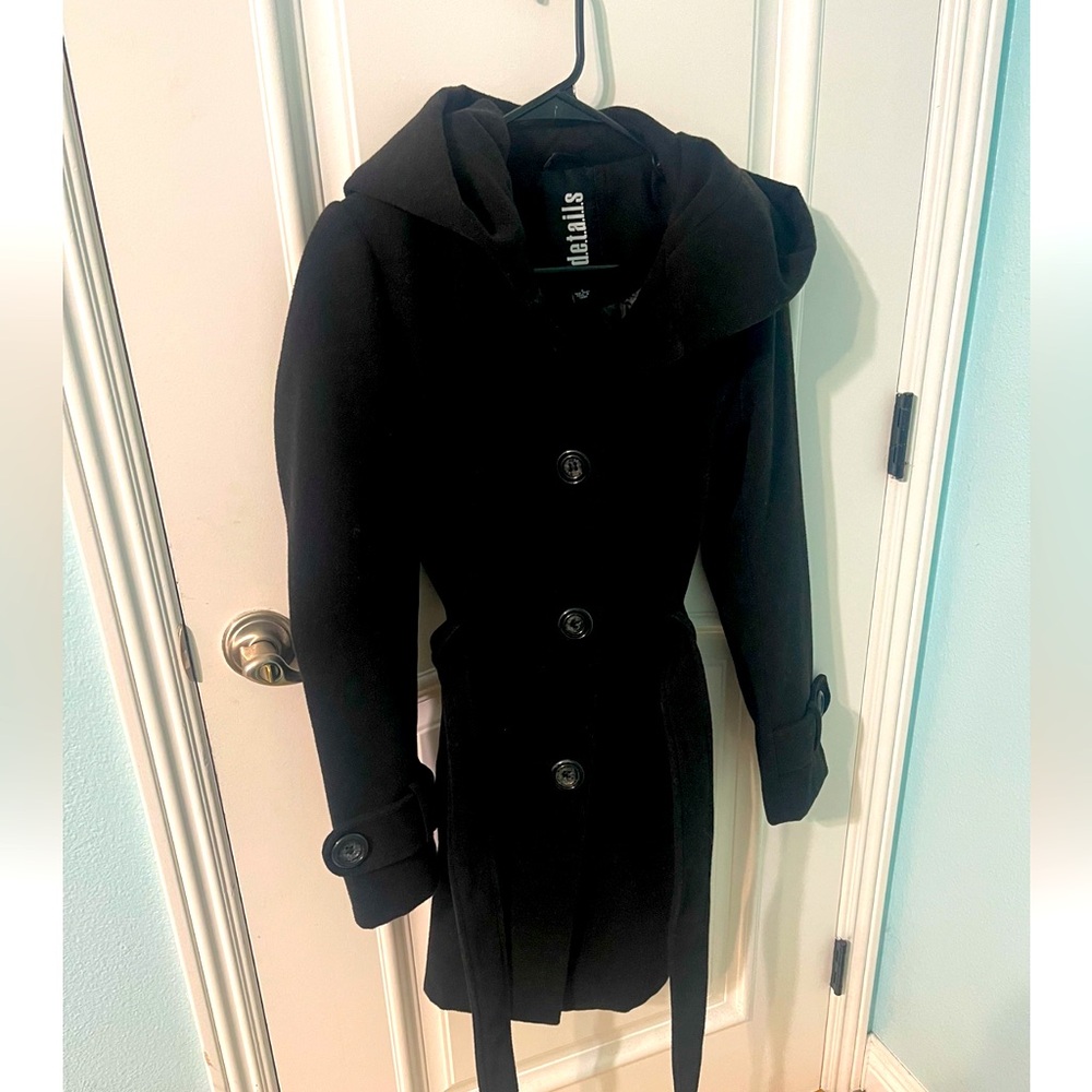 BLACK  d.e.t.a.i.l.s  COAT SIZE S.